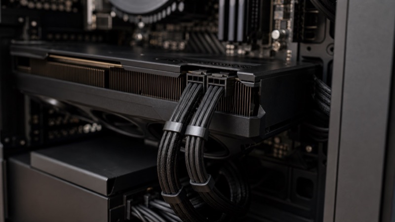 고성능 그래픽카드가 장착된 데스크톱 PC